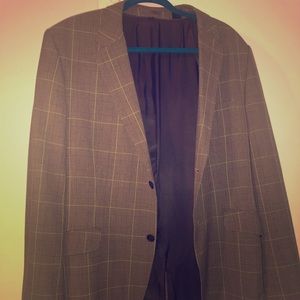 Men’s Long sleeve blazer.